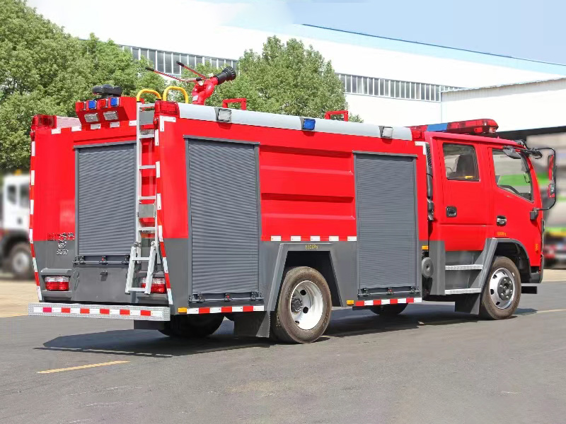 东风5方泡沫消防车