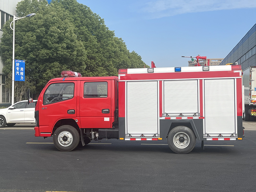 东风2.5方泡沫消防车