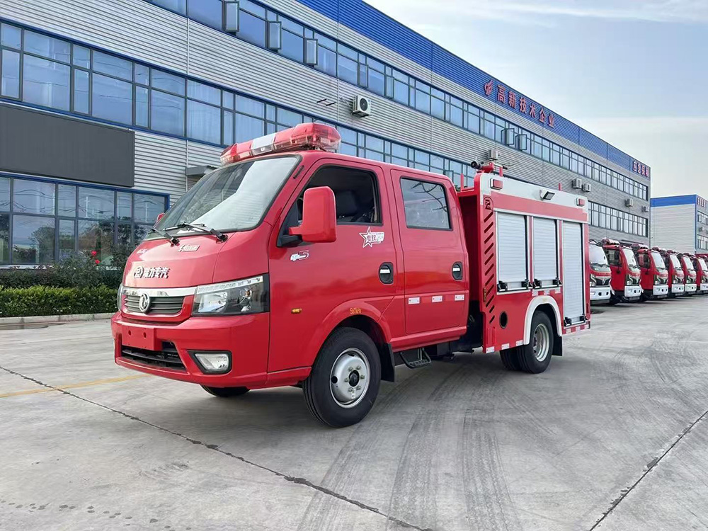 东风途逸1方水罐消防车