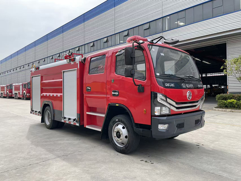 东风5方水罐消防车