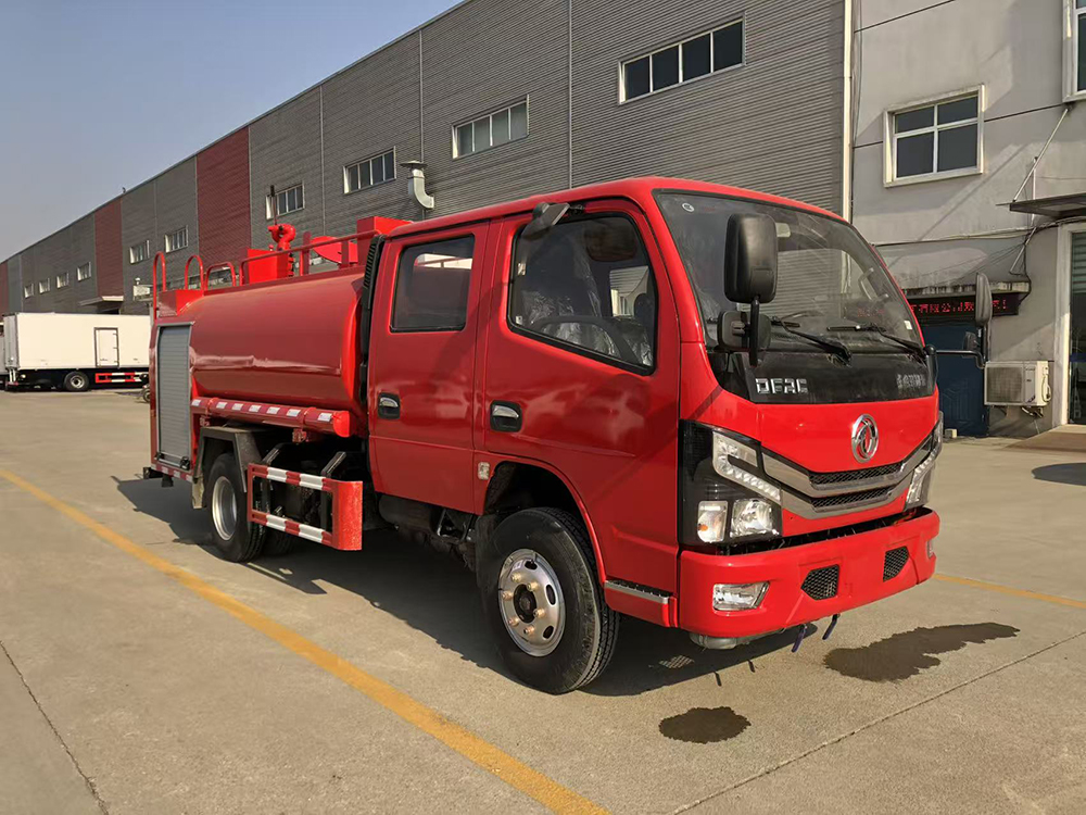 东风4方消防洒水车