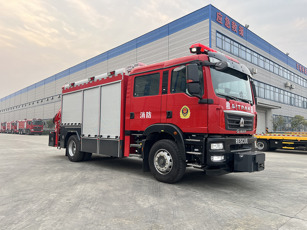 汕德卡抢险救援消防车